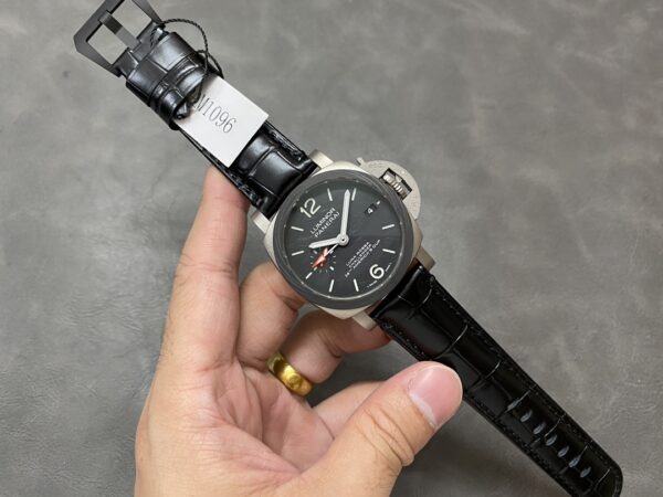 Panerai Luminor Luna Rossa PAM01096 42mm VS Factory 1:1 Best Edition - Best Replica Watches Store For Sale!