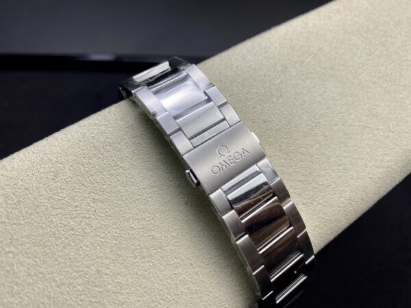 OMEGA Aqua Terra 150M Master Chronometers VS Factory 1:1 Best Edition Deep Blue Dial Silver Hand on SS Bracelet A8900 Super Clone - Best Replica Watches Store For Sale!