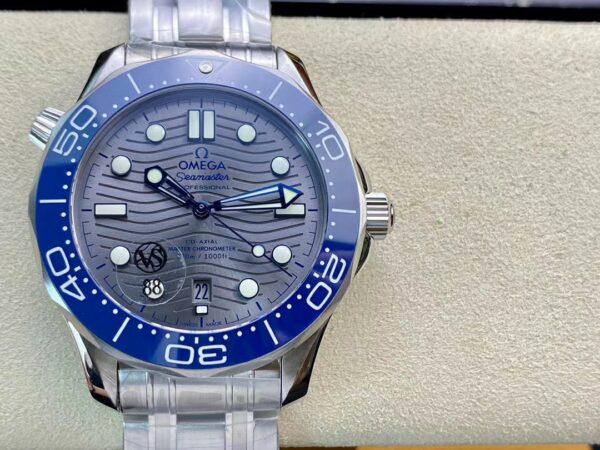 OMEGA Seamaster Diver 2018 300M VS Factory Best Edition Blue Ceramic Gray Dial on SS Bracelet A8800 - Best Replica Watches Store For Sale!
