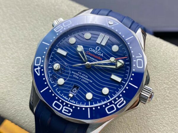 OMEGA Seamaster Diver 300M VS Factory 1:1 Best Edition Blue Ceramic Blue Dial on Blue Rubber Strap A8800 V2 - Best Replica Watches Store For Sale!
