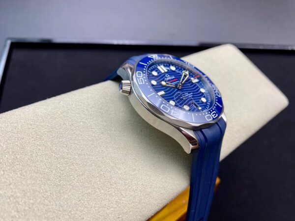 OMEGA Seamaster Diver 300M VS Factory 1:1 Best Edition Blue Ceramic Blue Dial on Blue Rubber Strap A8800 V2 - Best Replica Watches Store For Sale!