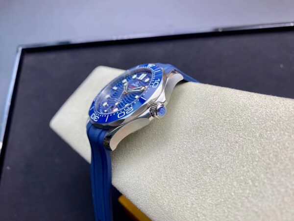 OMEGA Seamaster Diver 300M VS Factory 1:1 Best Edition Blue Ceramic Blue Dial on Blue Rubber Strap A8800 V2 - Best Replica Watches Store For Sale!