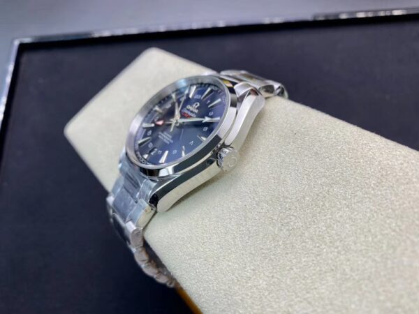 OMEGA Aqua Terra 150M 43.5mm GMT SS VS Factory 1:1 Best Edition Black Textured Dial - Best Replica Watches Store For Sale!