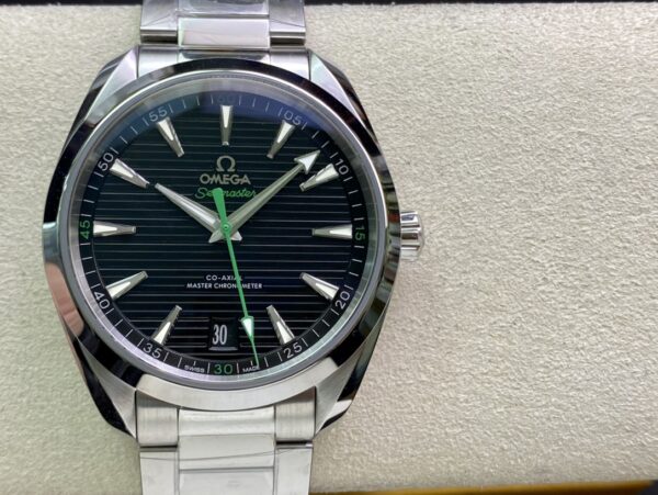 OMEGA Aqua Terra 150M Master Chronometers VS Factory 1:1 Best Edition Black Dial Green Hand on SS Bracelet A8900 Super Clone - Best Replica Watches Store For Sale!