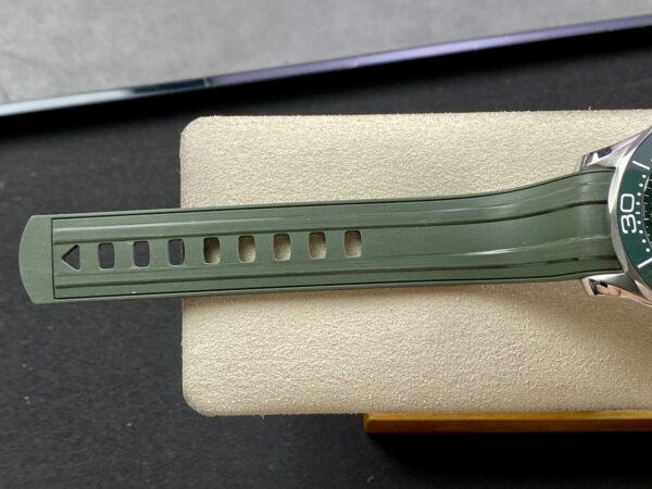 OMEGA Seamaster Diver 300M VS Factory 1:1 Best Edition Green Ceramic Green Dial on Blue Rubber Strap A8800 V2 - Best Replica Watches Store For Sale!