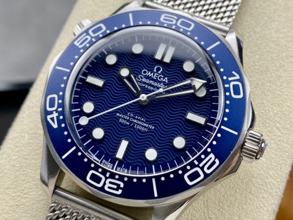OMEGA Seamaster 300 James Bond 60th Anniversary SS VS Factory 1:1 Best Edition Blue Dial on SS Mesh Bracelet A8806 - Best Replica Watches Store For Sale!