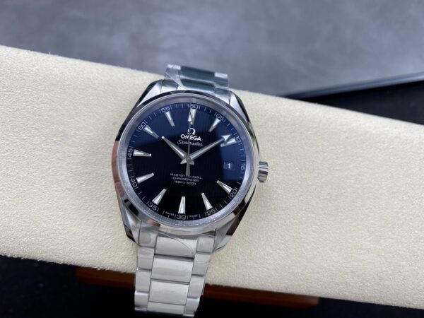 OMEGA Aqua Terra 150M Master Chronometers VS Factory 1:1 Best Edition Black Dial SS Hand on SS Bracelet A8900 Super Clone - Best Replica Watches Store For Sale!