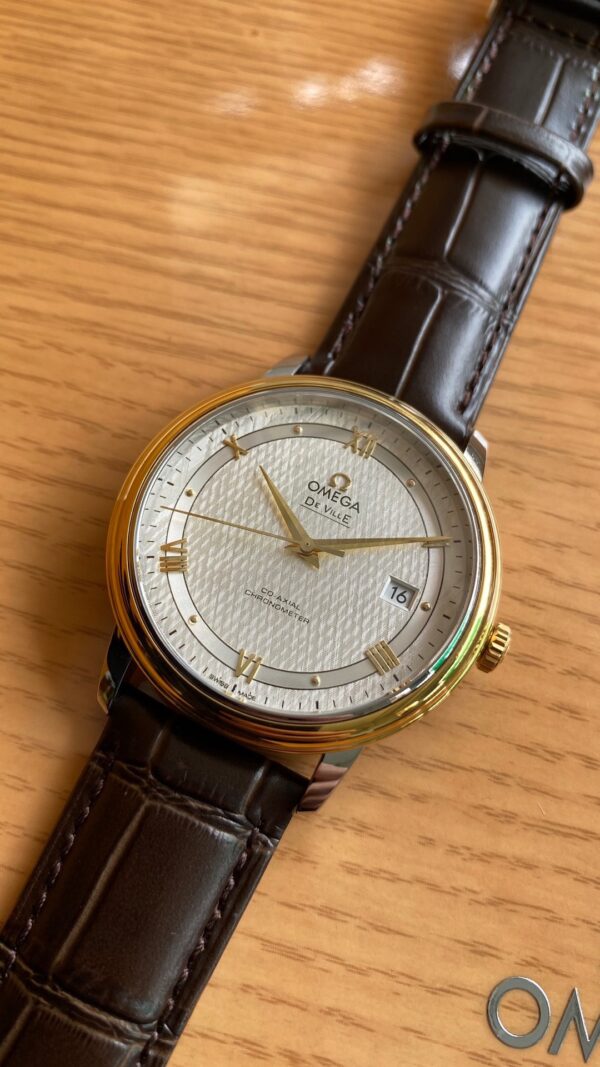OMEGA De Ville Prestige 39.5mm YG/SS A+ Factory 1:1 Best Edition White Dial YG Markers on Brwon Leather Strap A2500 - Best Replica Watches Store For Sale!