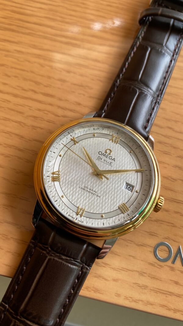 OMEGA De Ville Prestige 39.5mm YG/SS A+ Factory 1:1 Best Edition White Dial YG Markers on Brwon Leather Strap A2500 - Best Replica Watches Store For Sale!
