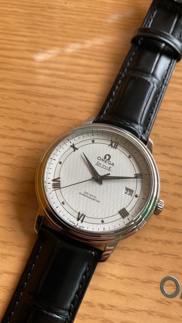 OMEGA De Ville Prestige 39.5mm SS A+ Factory 1:1 Best Edition White Dial Silver Markers on Black Leather Strap A2500 - Best Replica Watches Store For Sale!