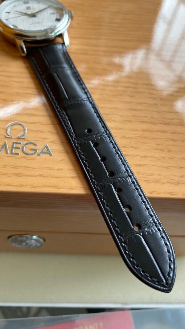OMEGA De Ville Prestige 39.5mm SS A+ Factory 1:1 Best Edition White Dial Silver Markers on Black Leather Strap A2500 - Best Replica Watches Store For Sale!