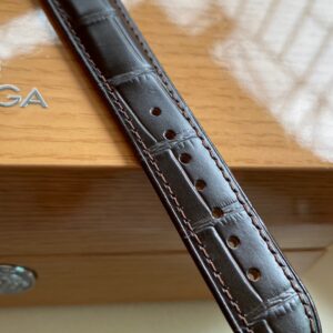 OMEGA De Ville Prestige 39.5mm RG/SS A+ Factory 1:1 Best Edition Brown Dial RG Markers - Best Replica Watches Store For Sale!