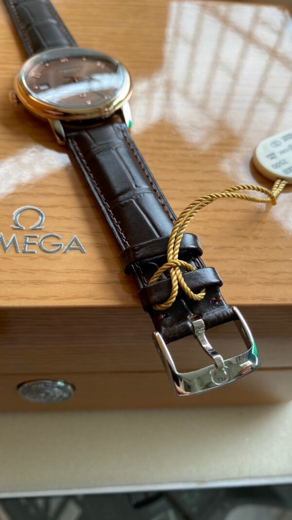OMEGA De Ville Prestige 39.5mm RG/SS A+ Factory 1:1 Best Edition Brown Dial RG Markers - Best Replica Watches Store For Sale!