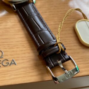 OMEGA De Ville Prestige 39.5mm RG/SS A+ Factory 1:1 Best Edition White Dial RG Markers on Brown Leather Strap A2500 - Best Replica Watches Store For Sale!