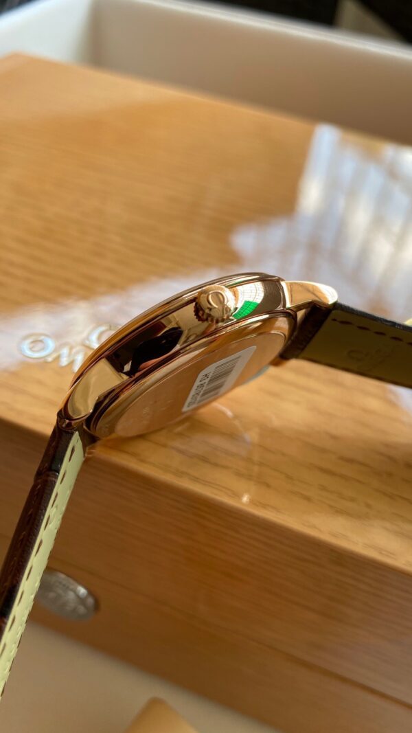 OMEGA De Ville Prestige 39.5mm RG A+ Factory 1:1 Best Edition Blue Dial RG Markers on Brown Leather Strap A2500 - Best Replica Watches Store For Sale!