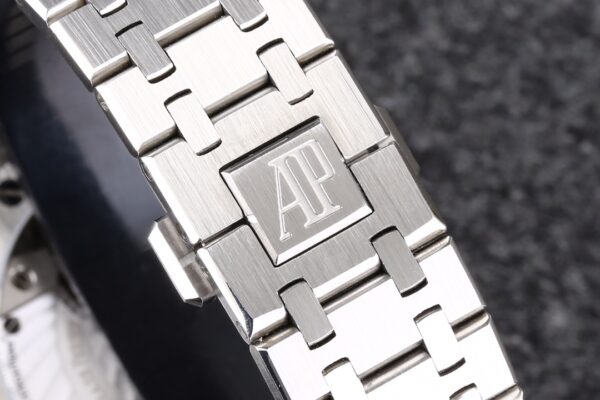 AP Royal Oak 2018 SIHH SS Tourbillon R8 Factory Diamond Bezel Black Sunburst Tapisserie Dial on SS Bracelet V3 - Best Replica Watches Store For Sale!