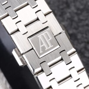 AP Royal Oak 2018 SIHH SS Tourbillon R8 Factory Diamond Bezel Blue Sunburst Tapisserie Dial on SS Bracelet V3 - Best Replica Watches Store For Sale!