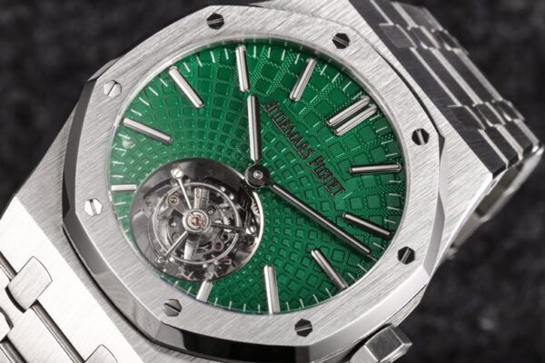 AP Royal Oak Tourbillon R8 Factory Green Sunburst Tapisserie Dial V3 - Best Replica Watches Store For Sale!