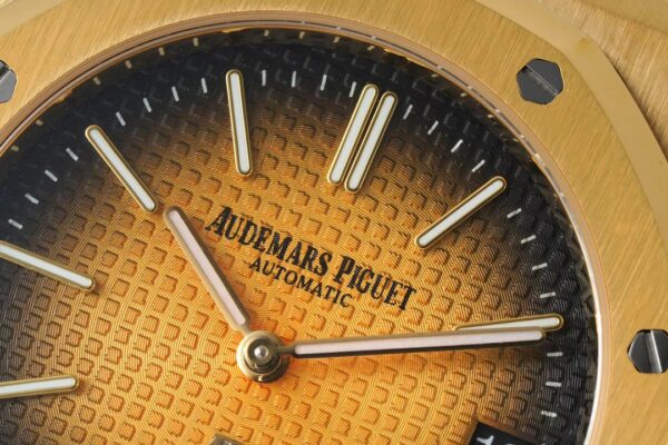 AP Royal Oak 39mm 15202 YG IPF Factory 1:1 Best Edition Yellow/Brown Textured Dial - Best Replica Watches Store For Sale!