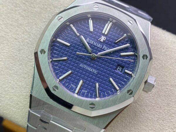 AP Royal Oak 37mm 15450 SS  ZF Factory 1:1 Best Edition Black Textured Dial on SS Bracelet SA3120 Super Clone - Best Replica Watches Store For Sale!