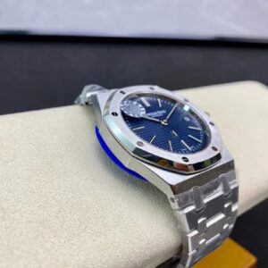 AP Royal Oak 39mm 15202 SS  ZF Factory 1:1 Best Edition Blue Textured Dial on SS Bracelet A2121 V2 - Best Replica Watches Store For Sale!