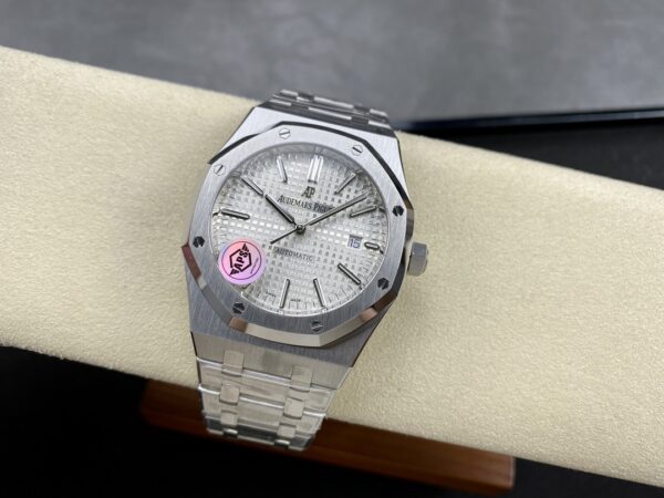 AP Royal Oak 41mm 15400 SS APS Factory 1:1 Best Edition White Textured Dial on SS Bracelet SA3120 Super Clone V3 - Best Replica Watches Store For Sale!