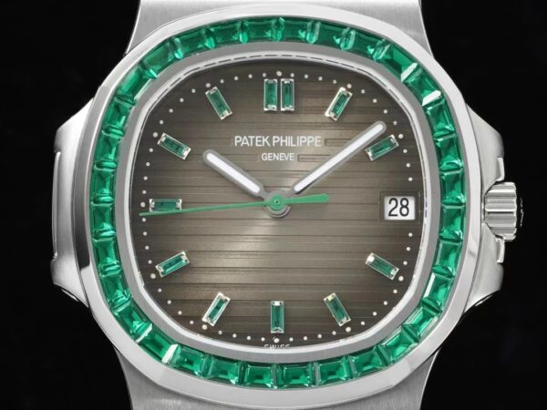 PATEK PHILIPPE Nautilus 5711 SS GR Factory 1:1 Best Edition Gray Dial Green Diamonds Bezel on SS Bracelet 324CS - Best Replica Watches Store For Sale!