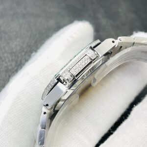 PATEK PHILIPPE Nautilus 7118 Ladies Green/White Diamonds GR Factory 1:1 Best Edition Full Diamonds Dial on Full Diamonds Bracelet 324CS - Best Replica Watches Store For Sale!