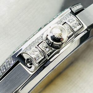 PATEK PHILIPPE Nautilus 7118 Ladies Green/White Diamonds GR Factory 1:1 Best Edition Full Diamonds Dial on Full Diamonds Bracelet 324CS - Best Replica Watches Store For Sale!