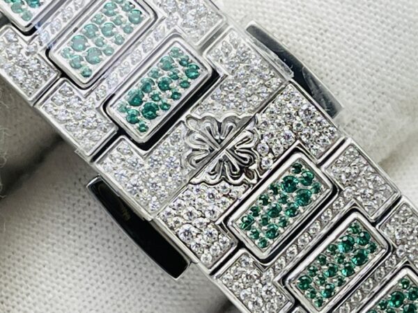 PATEK PHILIPPE Nautilus 7118 Ladies Green/White Diamonds GR Factory 1:1 Best Edition Full Diamonds Dial on Full Diamonds Bracelet 324CS - Best Replica Watches Store For Sale!