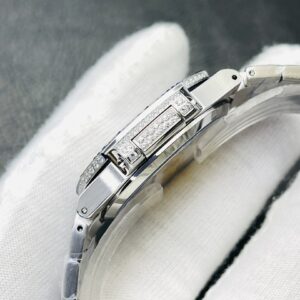 PATEK PHILIPPE Nautilus 7118 Ladies Blue/White Diamonds GR Factory 1:1 Best Edition - Best Replica Watches Store For Sale!