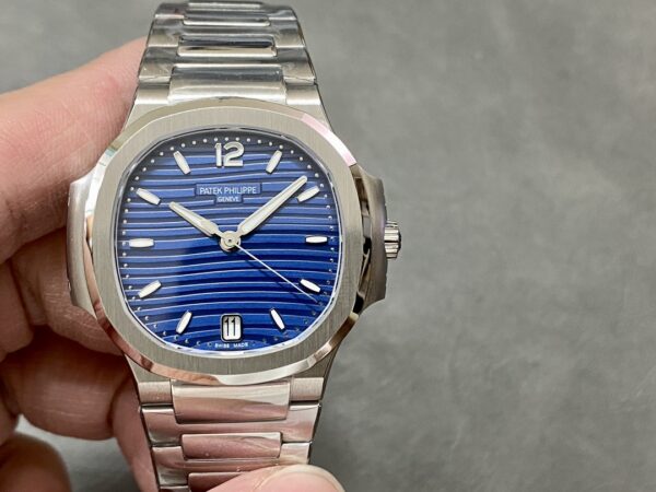 PATEK PHILIPPE Nautilus 7118 Ladies 3K Factory 1:1 Best Edition Blue Dial - Best Replica Watches Store For Sale!